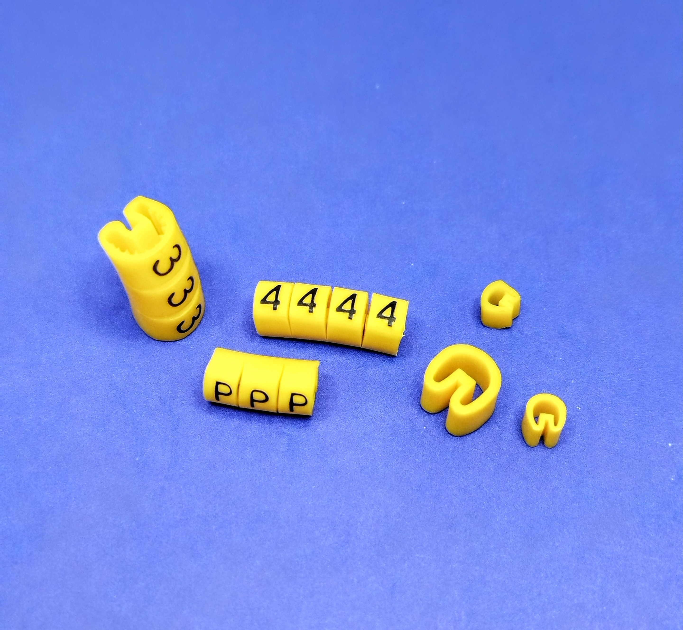 Plastični brojevi i slova