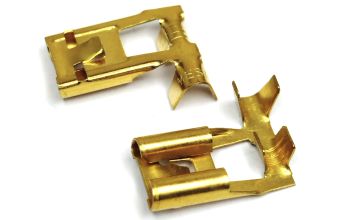 Ugaoni ženski kontakt sa jezičkom DIN46345 7,7-2,5 MS J